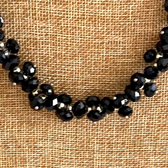 Black crystal necklace - Picture 2 of 8